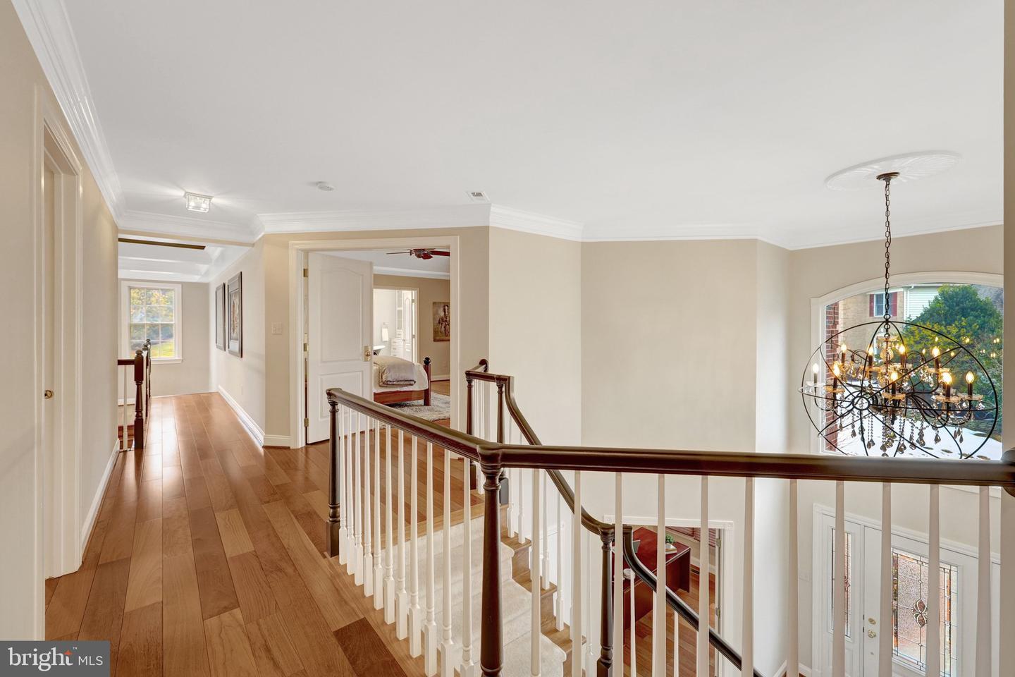 1710 DOVE POINT CT, VIENNA, Virginia 22182, 5 Bedrooms Bedrooms, ,4 BathroomsBathrooms,Residential,For sale,1710 DOVE POINT CT,VAFX2290704 MLS # VAFX2290704