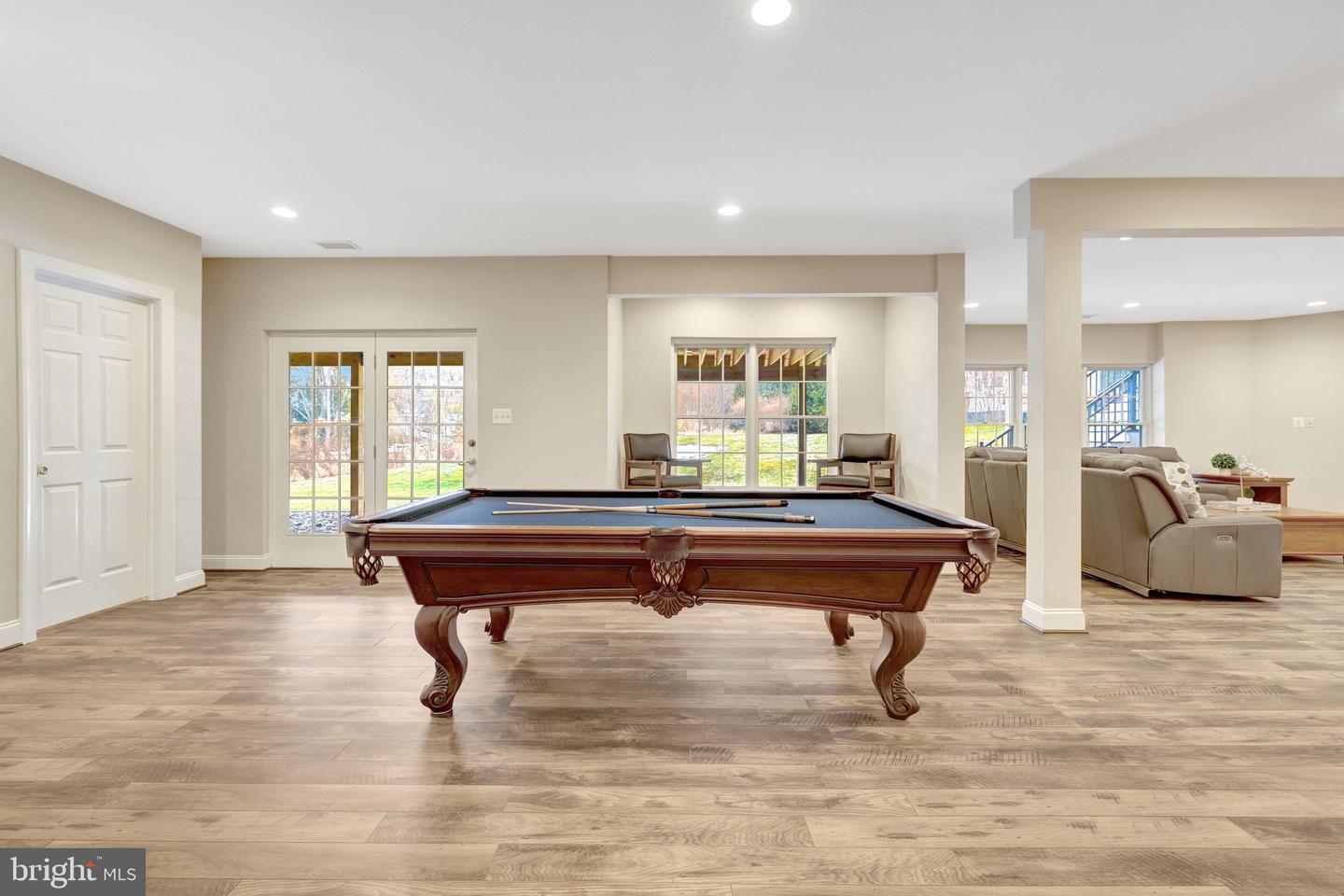 1710 DOVE POINT CT, VIENNA, Virginia 22182, 5 Bedrooms Bedrooms, ,4 BathroomsBathrooms,Residential,For sale,1710 DOVE POINT CT,VAFX2290704 MLS # VAFX2290704