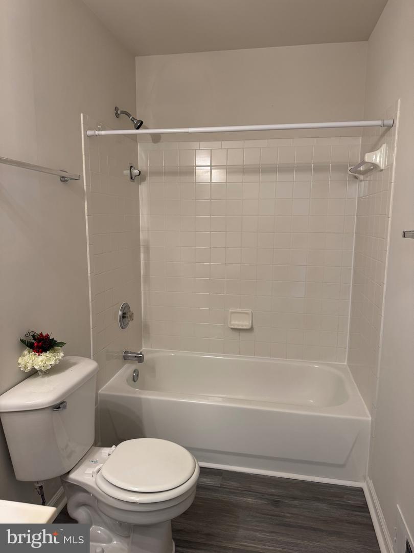 3982 BRUSSELS WAY, WOODBRIDGE, Virginia 22192, 3 Bedrooms Bedrooms, ,3 BathroomsBathrooms,Residential,For sale,3982 BRUSSELS WAY,VAPW2112400 MLS # VAPW2112400