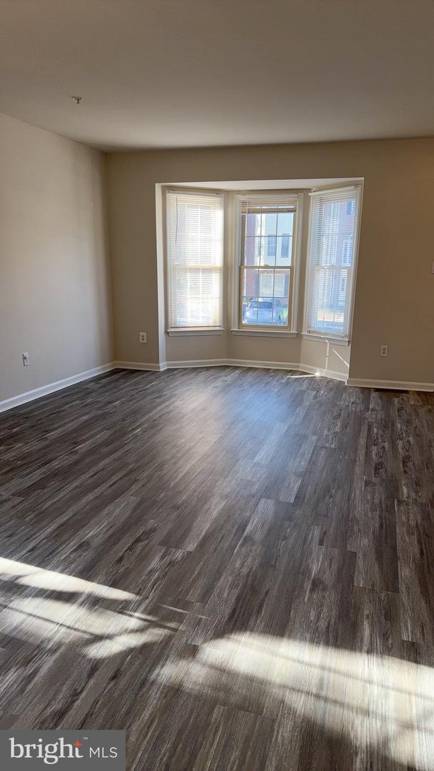 3982 BRUSSELS WAY, WOODBRIDGE, Virginia 22192, 3 Bedrooms Bedrooms, ,3 BathroomsBathrooms,Residential,For sale,3982 BRUSSELS WAY,VAPW2112400 MLS # VAPW2112400