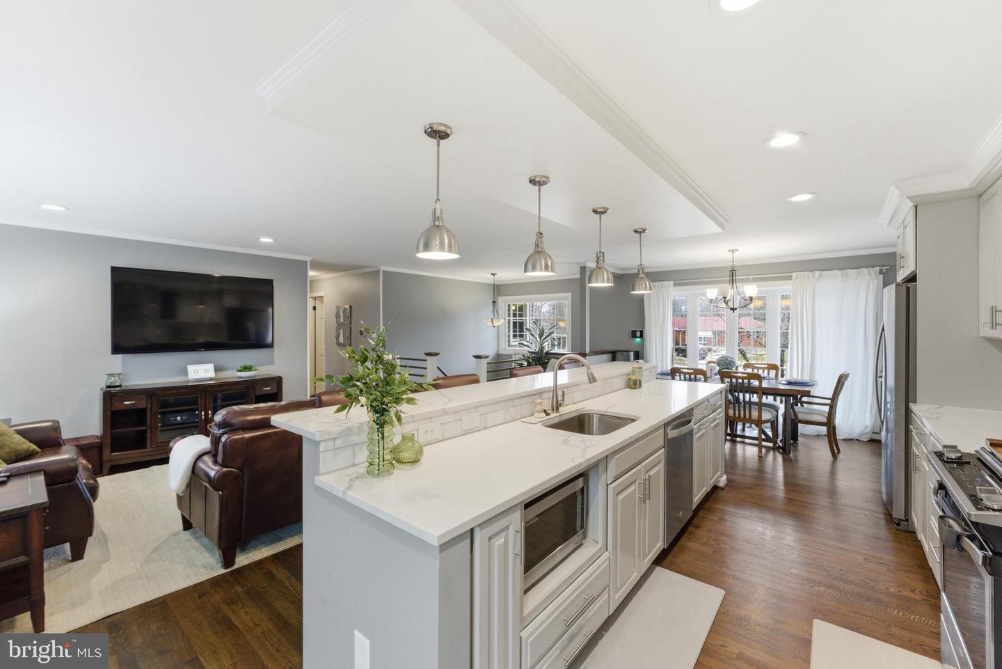 6124 CROZET CT, SPRINGFIELD, Virginia 22150, 4 Bedrooms Bedrooms, ,3 BathroomsBathrooms,Residential,For sale,6124 CROZET CT,VAFX2290800 MLS # VAFX2290800