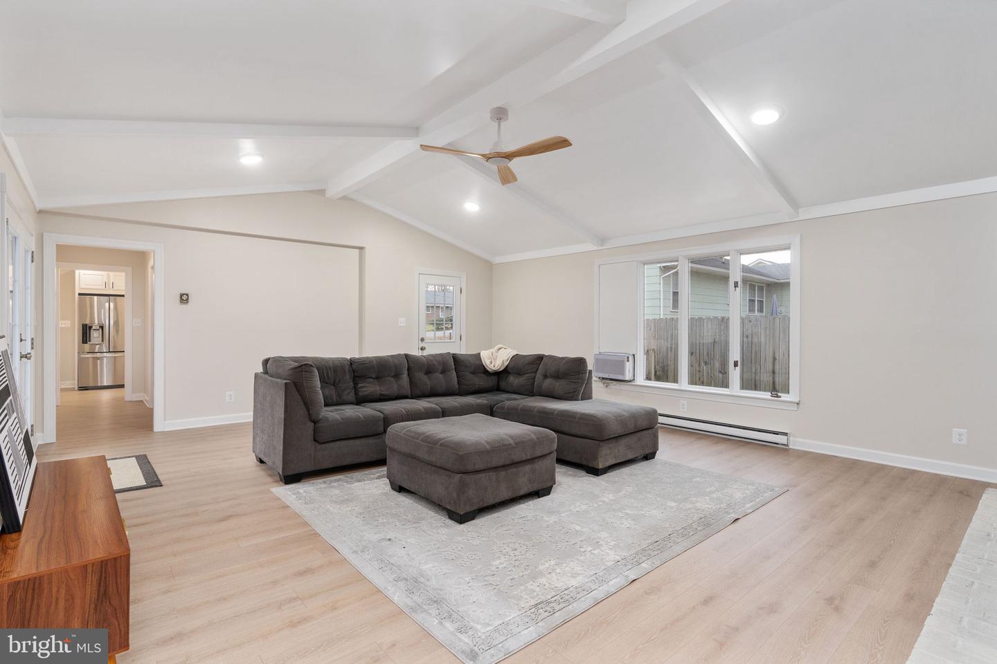 8 PATRICK HENRY ST, FREDERICKSBURG, Virginia 22405, 3 Bedrooms Bedrooms, ,1 BathroomBathrooms,Residential,For sale,8 PATRICK HENRY ST,VAST2046008 MLS # VAST2046008