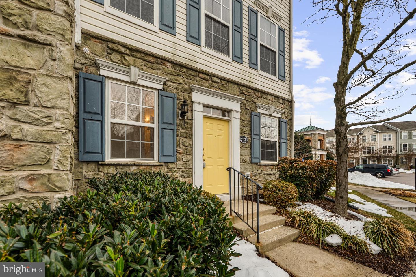 21781 FINDON CT, ASHBURN, Virginia 20147, 3 Bedrooms Bedrooms, ,2 BathroomsBathrooms,Residential,For sale,21781 FINDON CT,VALO2115808 MLS # VALO2115808 21781 FINDON CT, ASHBURN, Virginia 20147, 3 Bedrooms Bedrooms, ,2 BathroomsBathrooms,Residential,For sale,21781 FINDON CT,VALO2115808 MLS # VALO2115808