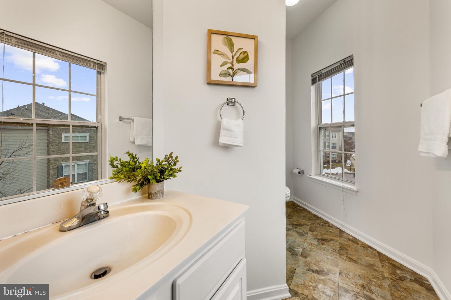 21781 FINDON CT, ASHBURN, Virginia 20147, 3 Bedrooms Bedrooms, ,2 BathroomsBathrooms,Residential,For sale,21781 FINDON CT,VALO2115808 MLS # VALO2115808 21781 FINDON CT, ASHBURN, Virginia 20147, 3 Bedrooms Bedrooms, ,2 BathroomsBathrooms,Residential,For sale,21781 FINDON CT,VALO2115808 MLS # VALO2115808