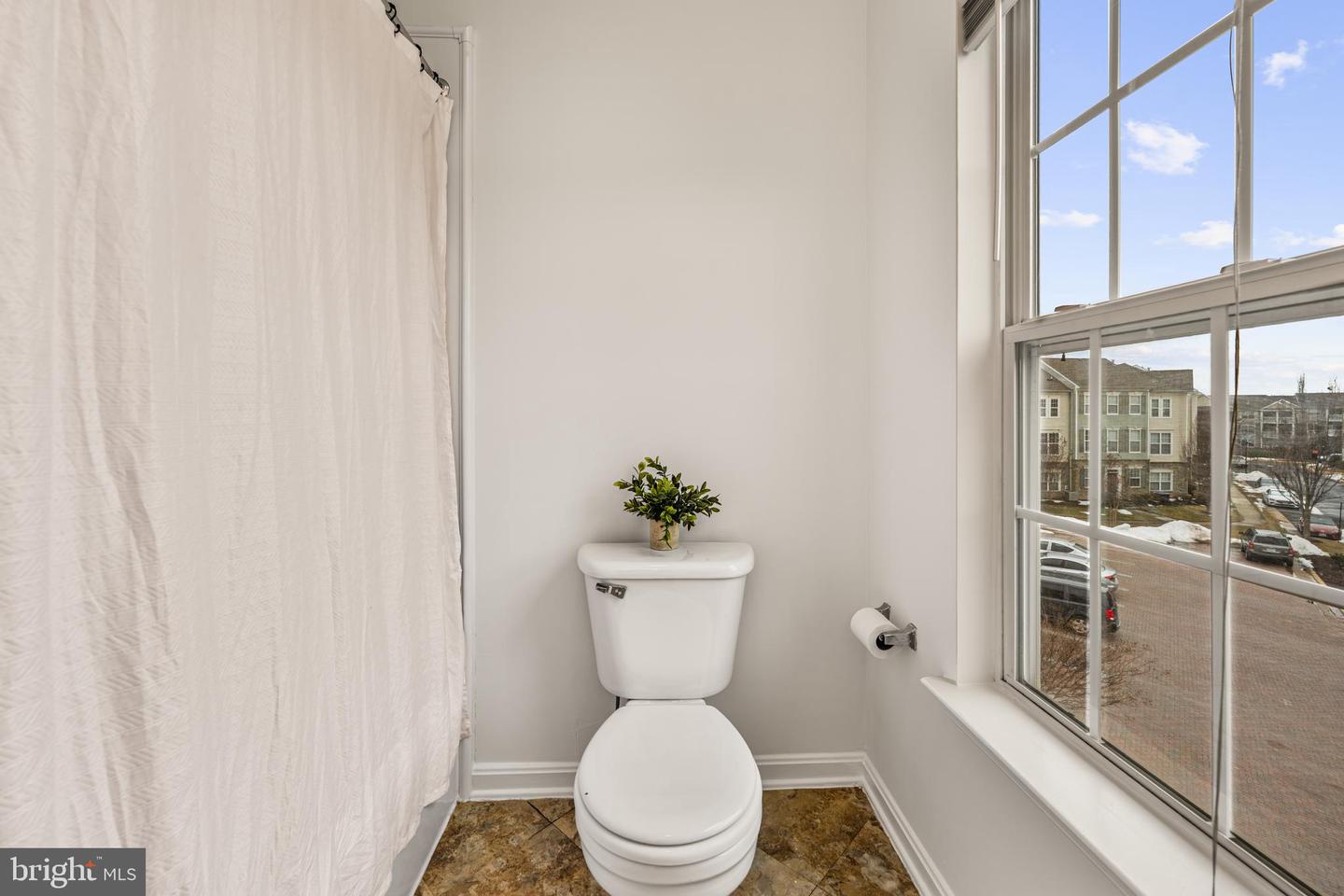 21781 FINDON CT, ASHBURN, Virginia 20147, 3 Bedrooms Bedrooms, ,2 BathroomsBathrooms,Residential,For sale,21781 FINDON CT,VALO2115808 MLS # VALO2115808 21781 FINDON CT, ASHBURN, Virginia 20147, 3 Bedrooms Bedrooms, ,2 BathroomsBathrooms,Residential,For sale,21781 FINDON CT,VALO2115808 MLS # VALO2115808