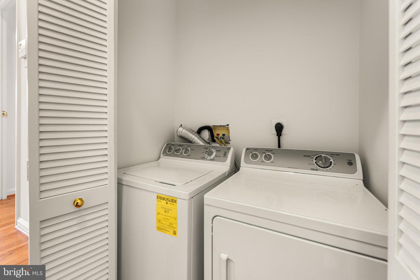 21781 FINDON CT, ASHBURN, Virginia 20147, 3 Bedrooms Bedrooms, ,2 BathroomsBathrooms,Residential,For sale,21781 FINDON CT,VALO2115808 MLS # VALO2115808 21781 FINDON CT, ASHBURN, Virginia 20147, 3 Bedrooms Bedrooms, ,2 BathroomsBathrooms,Residential,For sale,21781 FINDON CT,VALO2115808 MLS # VALO2115808