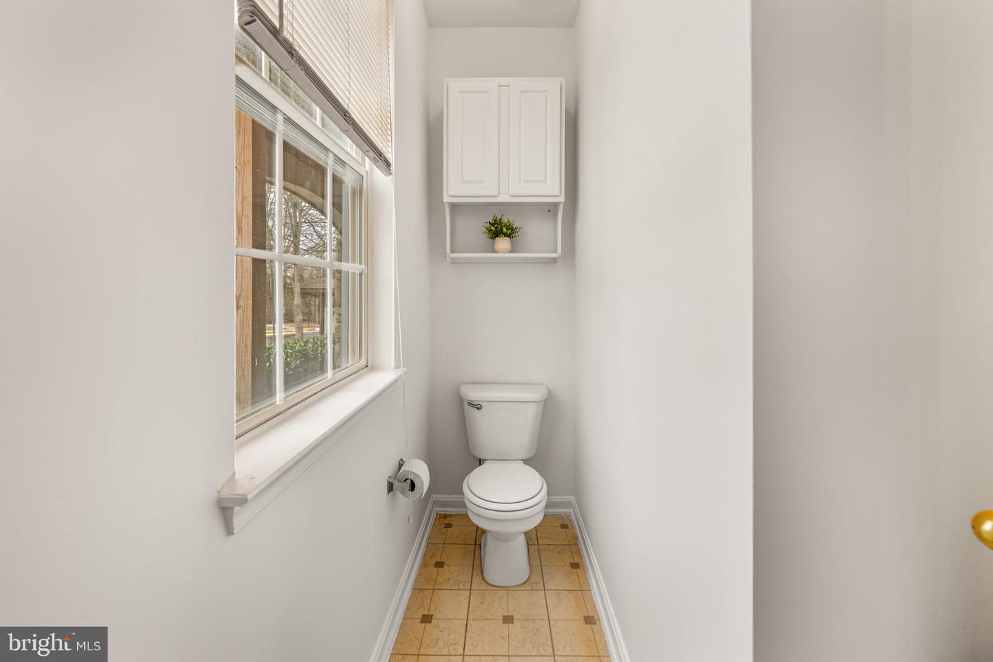 21781 FINDON CT, ASHBURN, Virginia 20147, 3 Bedrooms Bedrooms, ,2 BathroomsBathrooms,Residential,For sale,21781 FINDON CT,VALO2115808 MLS # VALO2115808 21781 FINDON CT, ASHBURN, Virginia 20147, 3 Bedrooms Bedrooms, ,2 BathroomsBathrooms,Residential,For sale,21781 FINDON CT,VALO2115808 MLS # VALO2115808