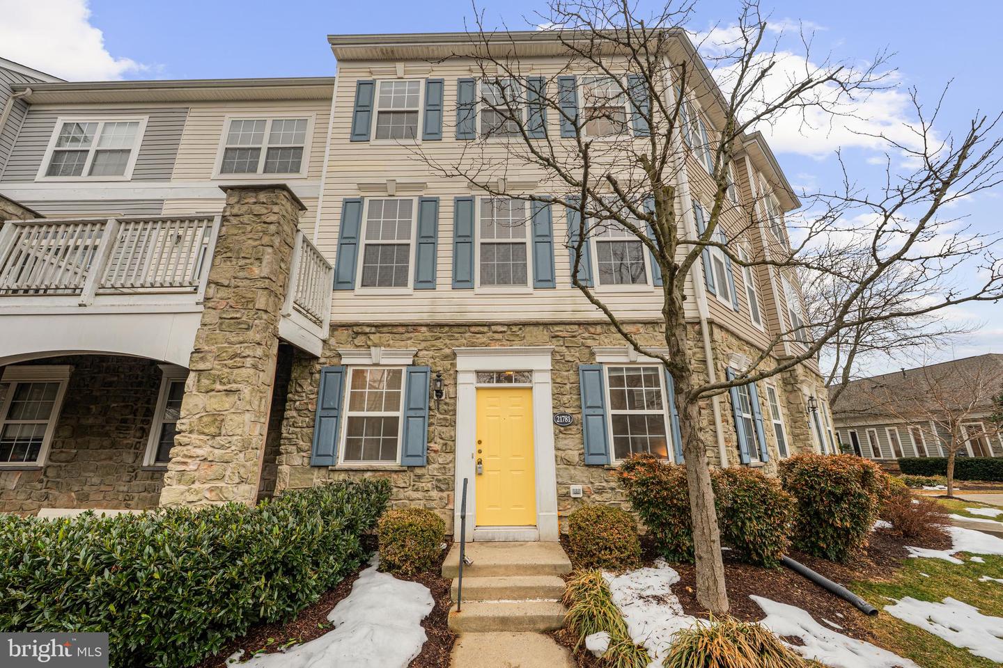 21781 FINDON CT, ASHBURN, Virginia 20147, 3 Bedrooms Bedrooms, ,2 BathroomsBathrooms,Residential,For sale,21781 FINDON CT,VALO2115808 MLS # VALO2115808 21781 FINDON CT, ASHBURN, Virginia 20147, 3 Bedrooms Bedrooms, ,2 BathroomsBathrooms,Residential,For sale,21781 FINDON CT,VALO2115808 MLS # VALO2115808