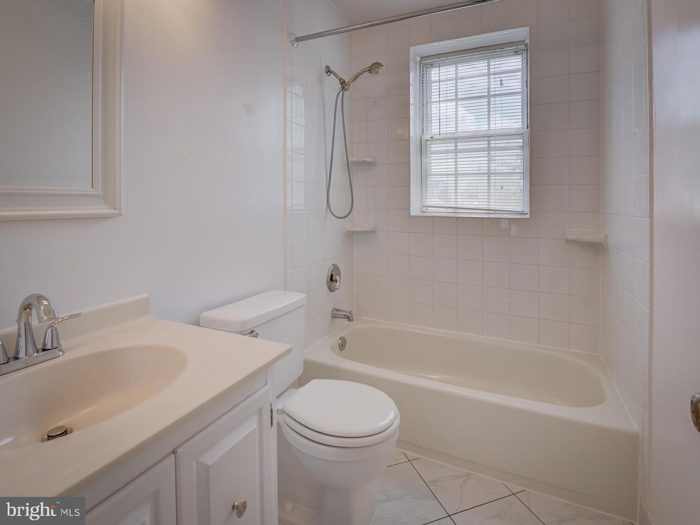 3082-S ABINGDON ST #C1, ARLINGTON, Virginia 22206, 2 Bedrooms Bedrooms, ,1 BathroomBathrooms,Residential,For sale,3082-S ABINGDON ST #C1,VAAR2068858 MLS # VAAR2068858