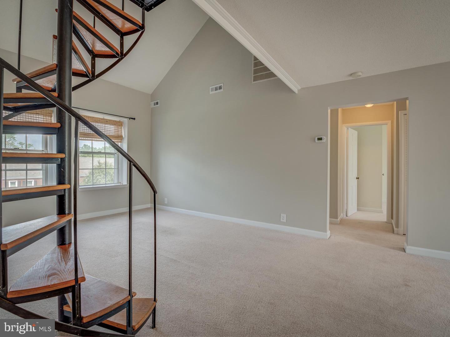 3082-S ABINGDON ST #C1, ARLINGTON, Virginia 22206, 2 Bedrooms Bedrooms, ,1 BathroomBathrooms,Residential,For sale,3082-S ABINGDON ST #C1,VAAR2068858 MLS # VAAR2068858