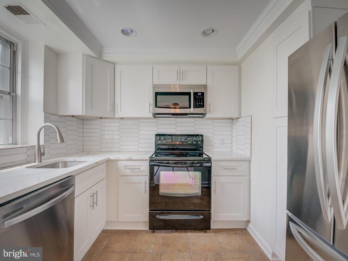 3082-S ABINGDON ST #C1, ARLINGTON, Virginia 22206, 2 Bedrooms Bedrooms, ,1 BathroomBathrooms,Residential,For sale,3082-S ABINGDON ST #C1,VAAR2068858 MLS # VAAR2068858