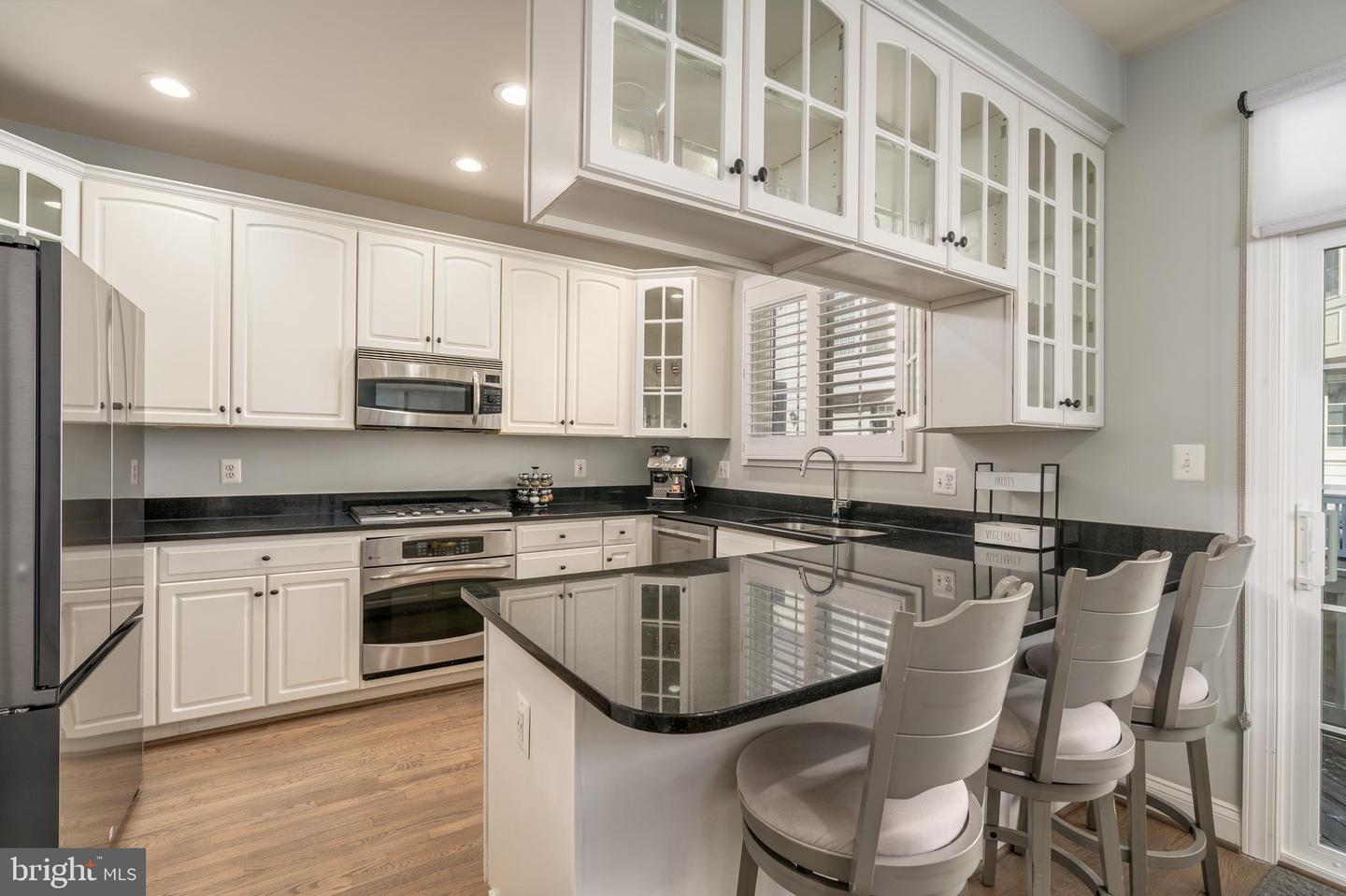 5326 43RD ST NW, WASHINGTON, District Of Columbia 20015, 3 Bedrooms Bedrooms, ,3 BathroomsBathrooms,Residential,For sale,5326 43RD ST NW,DCDC2245928 MLS # DCDC2245928