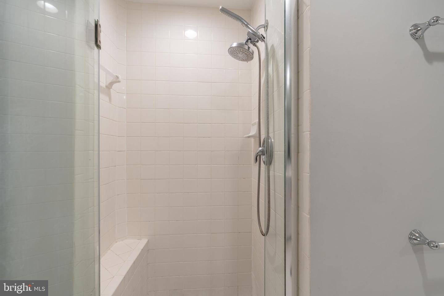 5326 43RD ST NW, WASHINGTON, District Of Columbia 20015, 3 Bedrooms Bedrooms, ,3 BathroomsBathrooms,Residential,For sale,5326 43RD ST NW,DCDC2245928 MLS # DCDC2245928