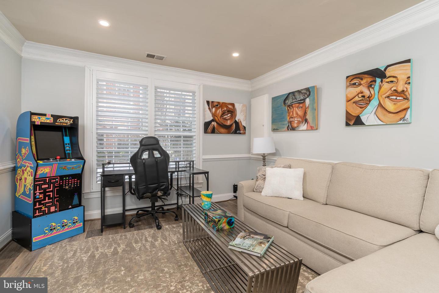 5326 43RD ST NW, WASHINGTON, District Of Columbia 20015, 3 Bedrooms Bedrooms, ,3 BathroomsBathrooms,Residential,For sale,5326 43RD ST NW,DCDC2245928 MLS # DCDC2245928