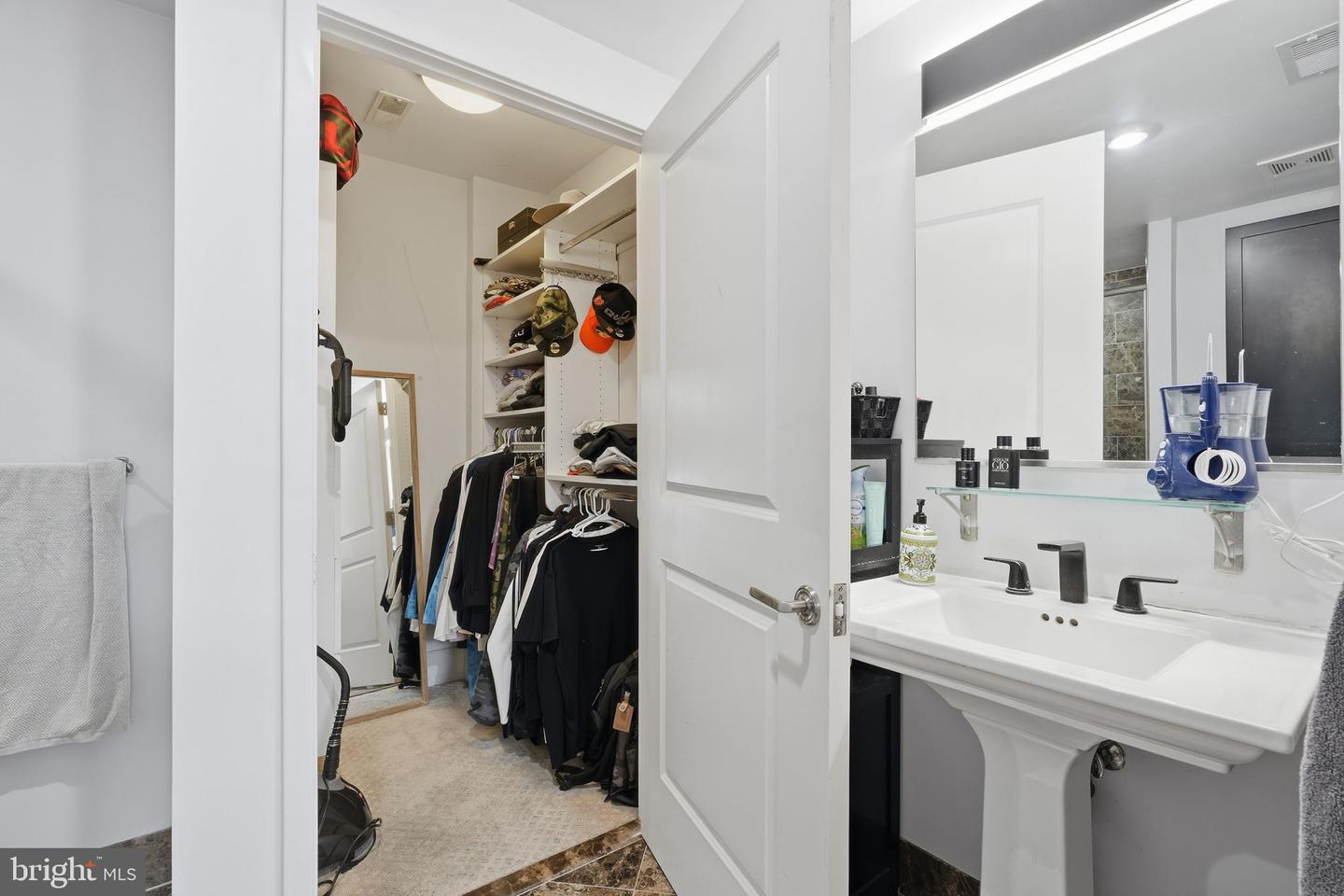 4301 MILITARY RD NW #306, WASHINGTON, District Of Columbia 20015, 2 Bedrooms Bedrooms, 7 Rooms Rooms,2 BathroomsBathrooms,Residential,For sale,4301 MILITARY RD NW #306,DCDC2245944 MLS # DCDC2245944