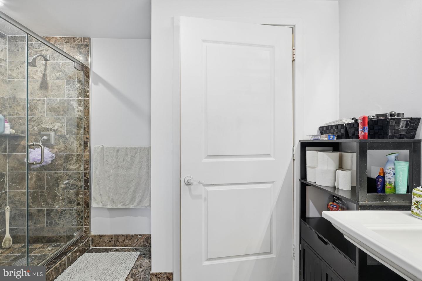 4301 MILITARY RD NW #306, WASHINGTON, District Of Columbia 20015, 2 Bedrooms Bedrooms, 7 Rooms Rooms,2 BathroomsBathrooms,Residential,For sale,4301 MILITARY RD NW #306,DCDC2245944 MLS # DCDC2245944