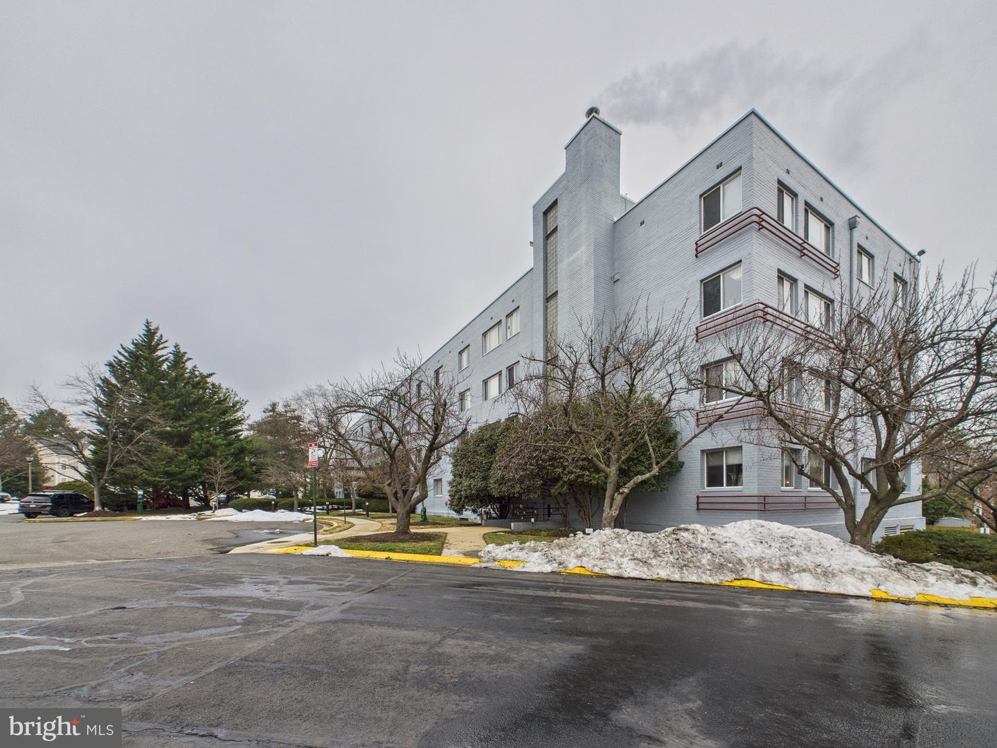 3701 5TH ST S #406, ARLINGTON, Virginia 22204, 1 Bedroom Bedrooms, ,1 BathroomBathrooms,Residential,For sale,3701 5TH ST S #406,VAAR2068866 MLS # VAAR2068866