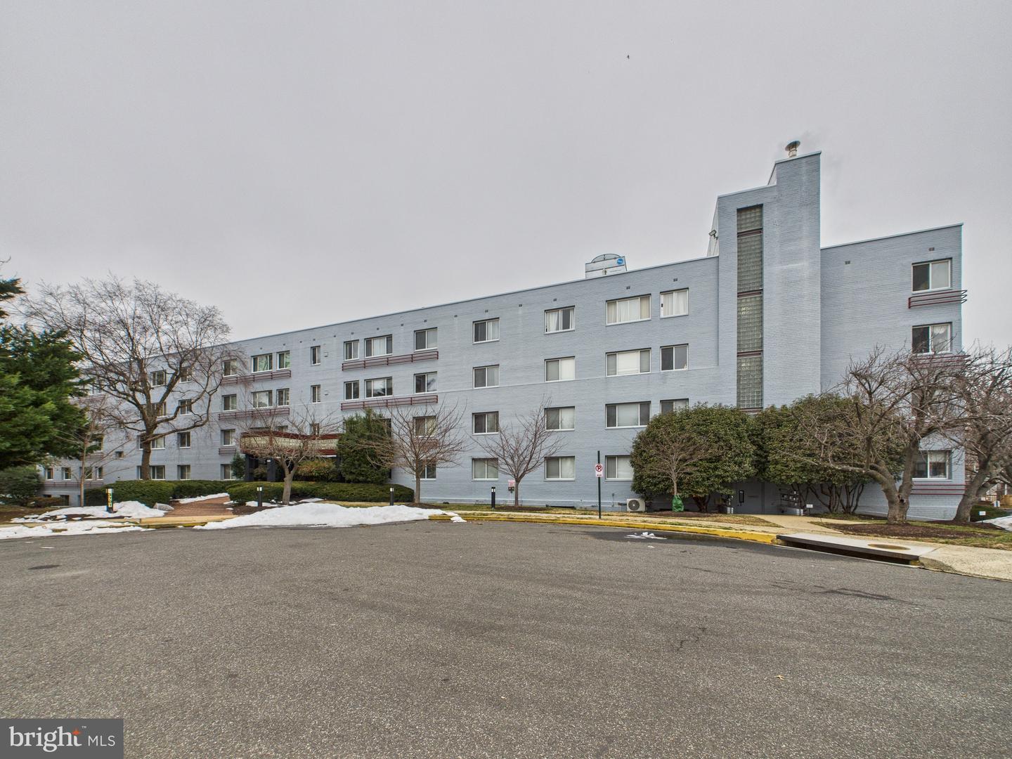 3701 5TH ST S #406, ARLINGTON, Virginia 22204, 1 Bedroom Bedrooms, ,1 BathroomBathrooms,Residential,For sale,3701 5TH ST S #406,VAAR2068866 MLS # VAAR2068866