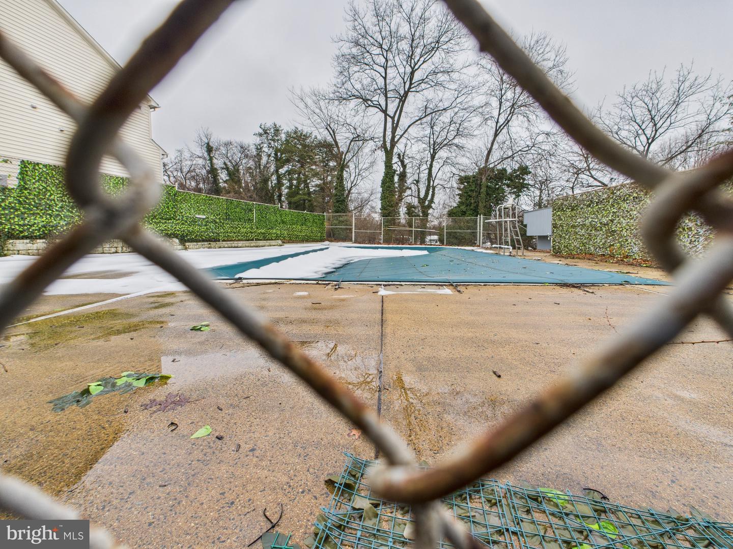 3701 5TH ST S #406, ARLINGTON, Virginia 22204, 1 Bedroom Bedrooms, ,1 BathroomBathrooms,Residential,For sale,3701 5TH ST S #406,VAAR2068866 MLS # VAAR2068866