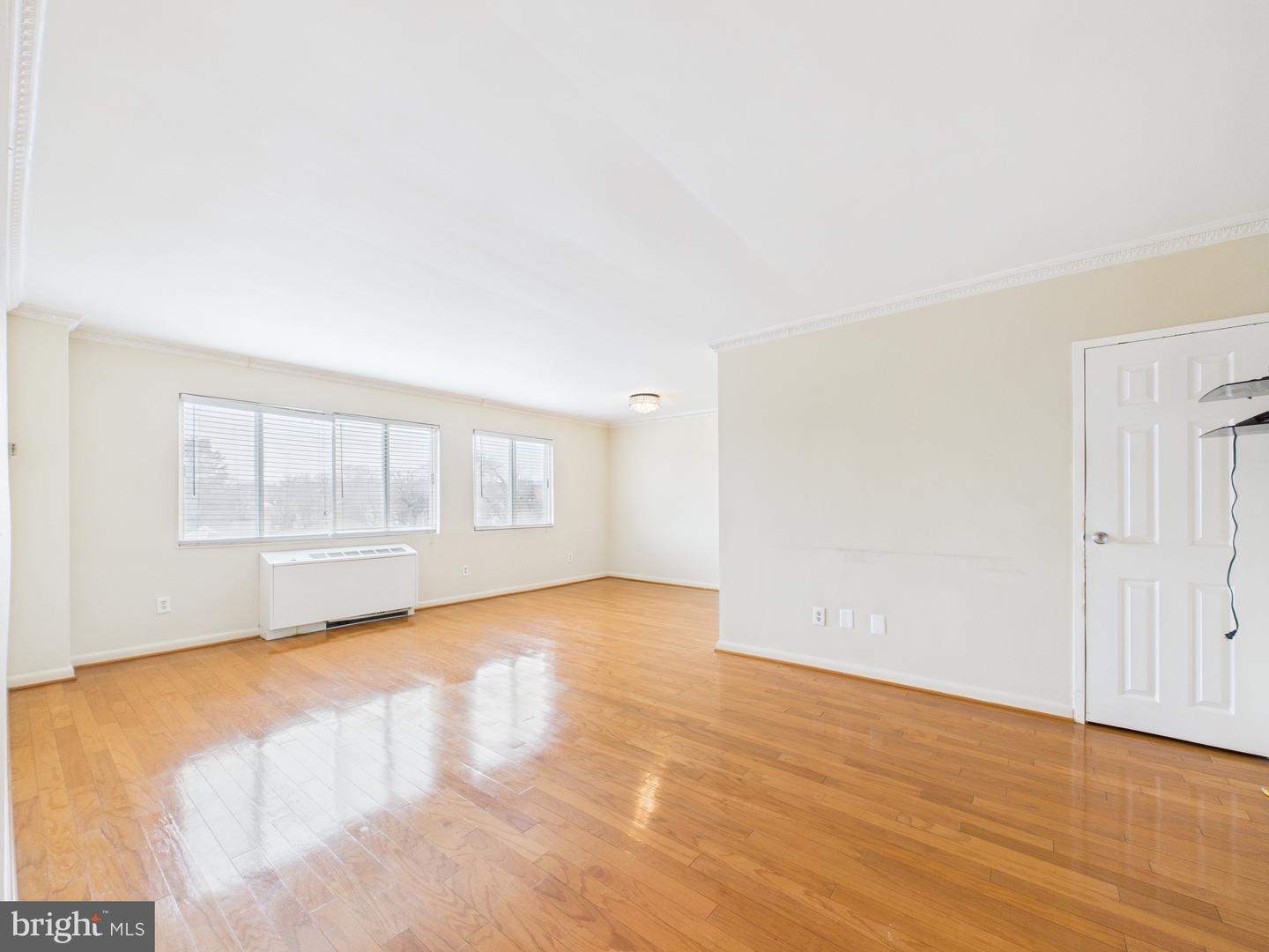 3701 5TH ST S #406, ARLINGTON, Virginia 22204, 1 Bedroom Bedrooms, ,1 BathroomBathrooms,Residential,For sale,3701 5TH ST S #406,VAAR2068866 MLS # VAAR2068866