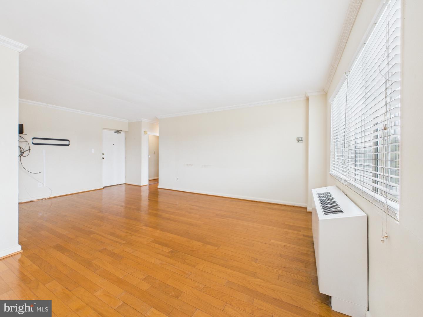 3701 5TH ST S #406, ARLINGTON, Virginia 22204, 1 Bedroom Bedrooms, ,1 BathroomBathrooms,Residential,For sale,3701 5TH ST S #406,VAAR2068866 MLS # VAAR2068866