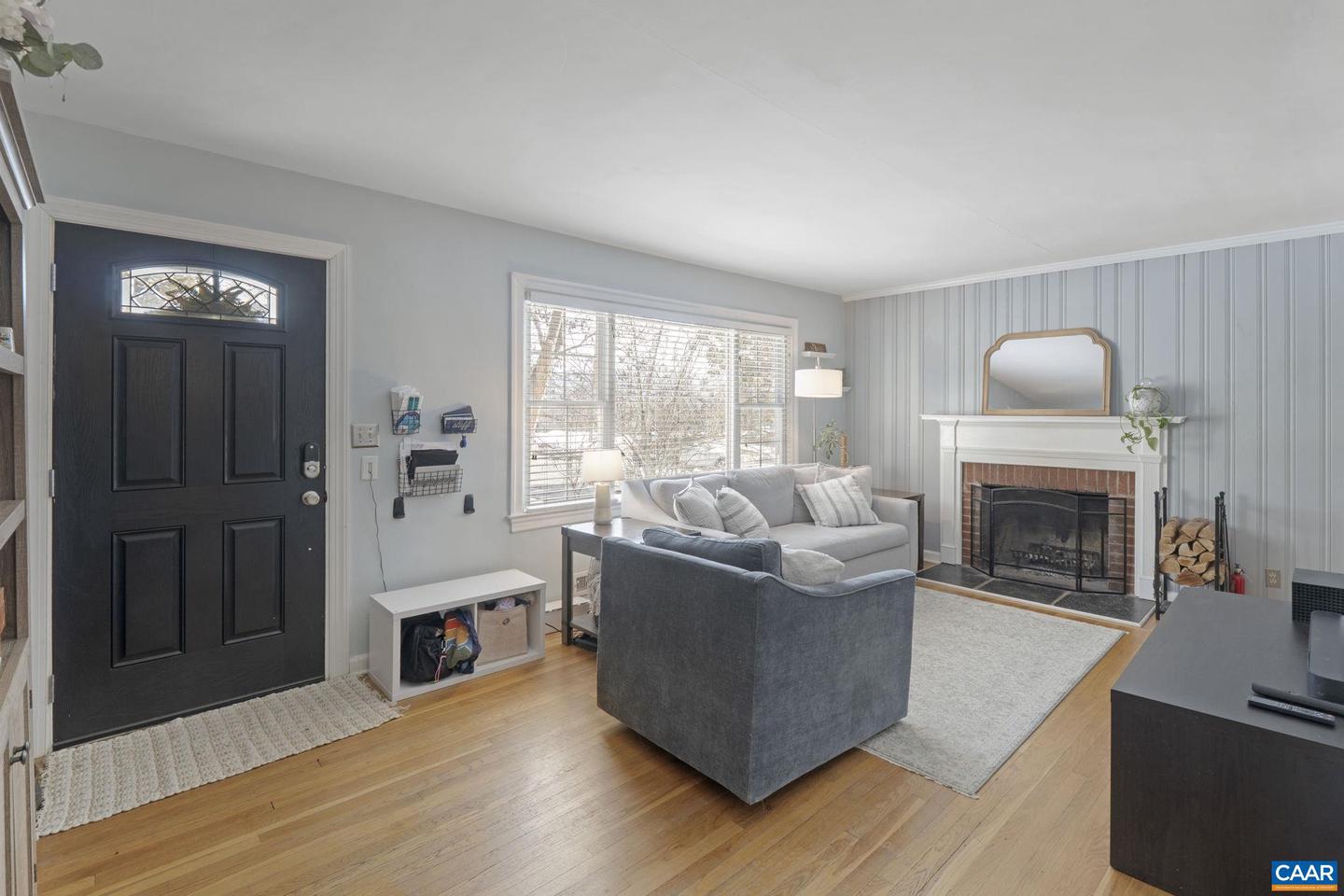 1319 RIVERDALE DR, CHARLOTTESVILLE, Virginia 22902, 3 Bedrooms Bedrooms, ,1 BathroomBathrooms,Residential,For sale,1319 RIVERDALE DR,673254 MLS # 673254 1319 RIVERDALE DR, CHARLOTTESVILLE, Virginia 22902, 3 Bedrooms Bedrooms, ,1 BathroomBathrooms,Residential,For sale,1319 RIVERDALE DR,673254 MLS # 673254