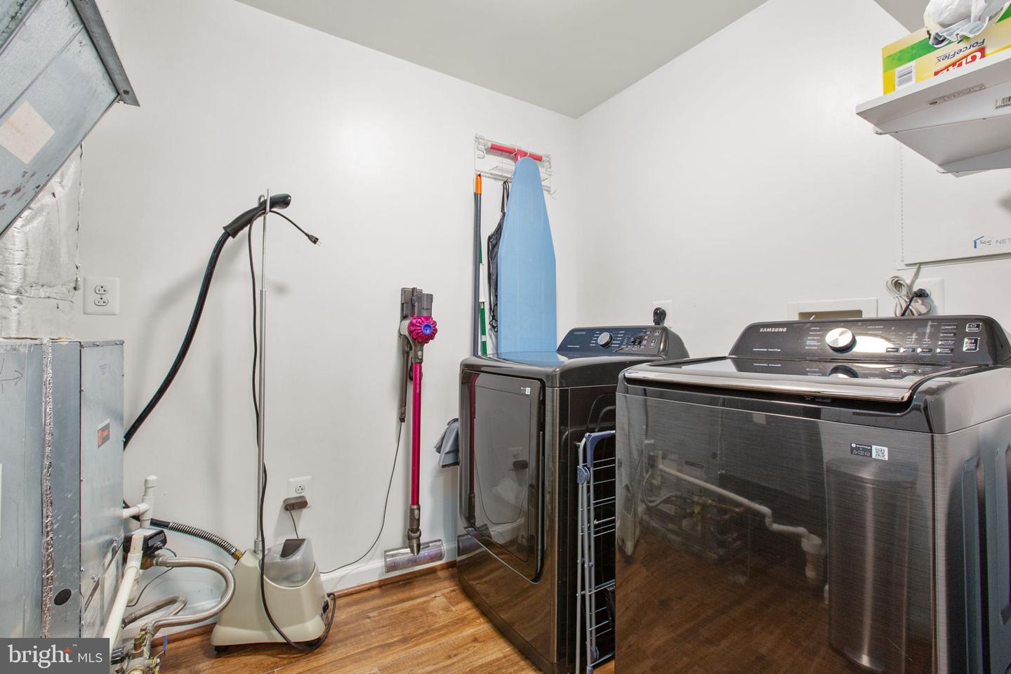 485 HARBOR SIDE ST #910, WOODBRIDGE, Virginia 22191, 2 Bedrooms Bedrooms, ,2 BathroomsBathrooms,Residential,For sale,485 HARBOR SIDE ST #910,VAPW2112444 MLS # VAPW2112444