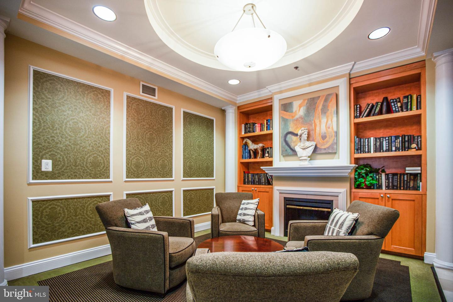 485 HARBOR SIDE ST #910, WOODBRIDGE, Virginia 22191, 2 Bedrooms Bedrooms, ,2 BathroomsBathrooms,Residential,For sale,485 HARBOR SIDE ST #910,VAPW2112444 MLS # VAPW2112444