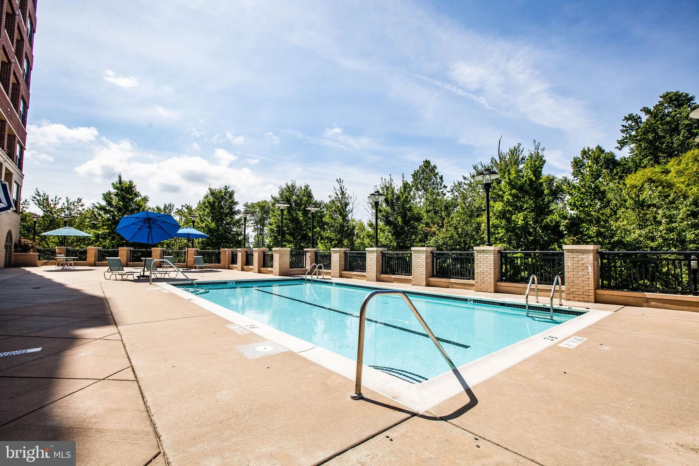 485 HARBOR SIDE ST #910, WOODBRIDGE, Virginia 22191, 2 Bedrooms Bedrooms, ,2 BathroomsBathrooms,Residential,For sale,485 HARBOR SIDE ST #910,VAPW2112444 MLS # VAPW2112444