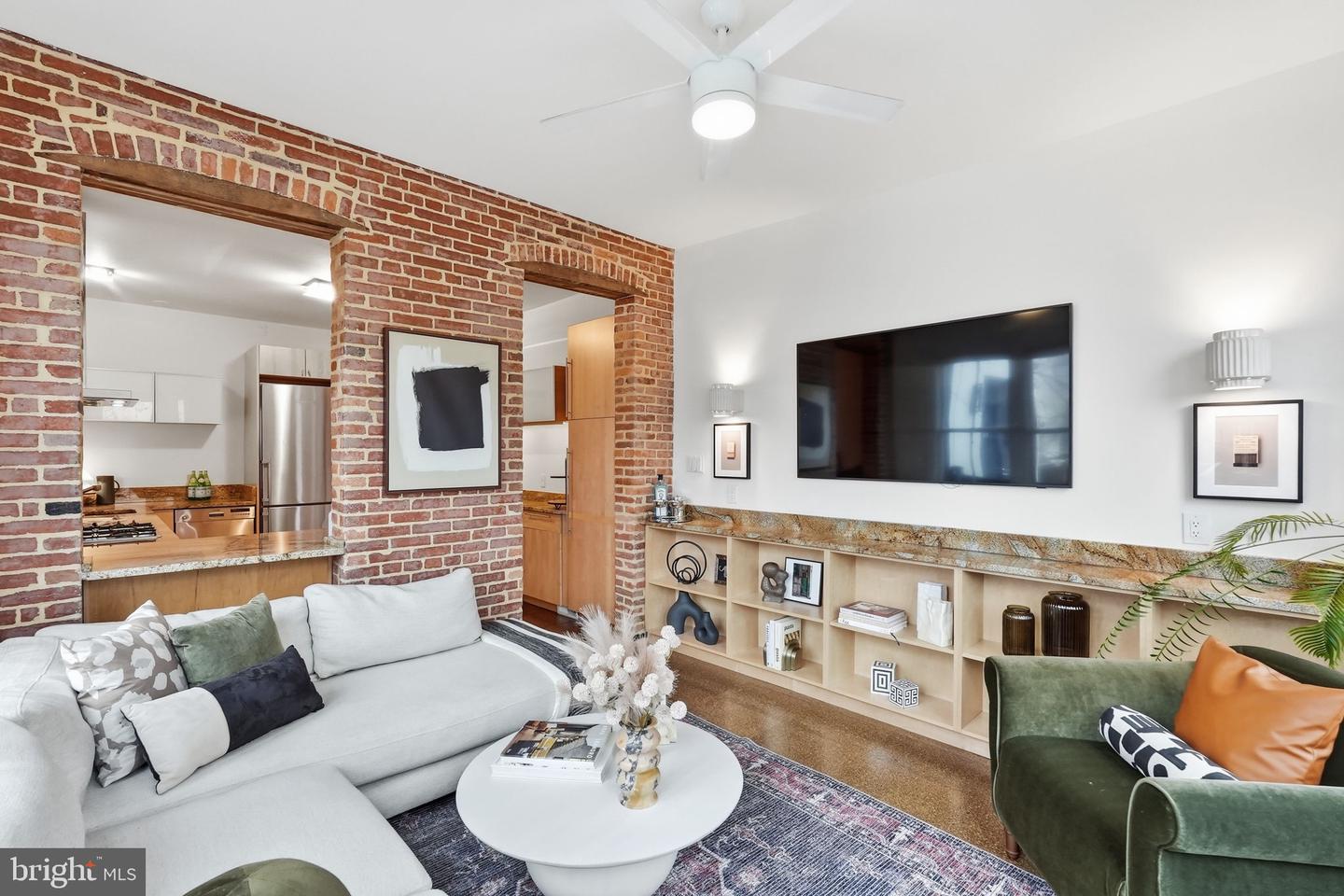 938 FRENCH ST NW, WASHINGTON, District Of Columbia 20001, 4 Bedrooms Bedrooms, ,4 BathroomsBathrooms,Residential,For sale,938 FRENCH ST NW,DCDC2246020 MLS # DCDC2246020