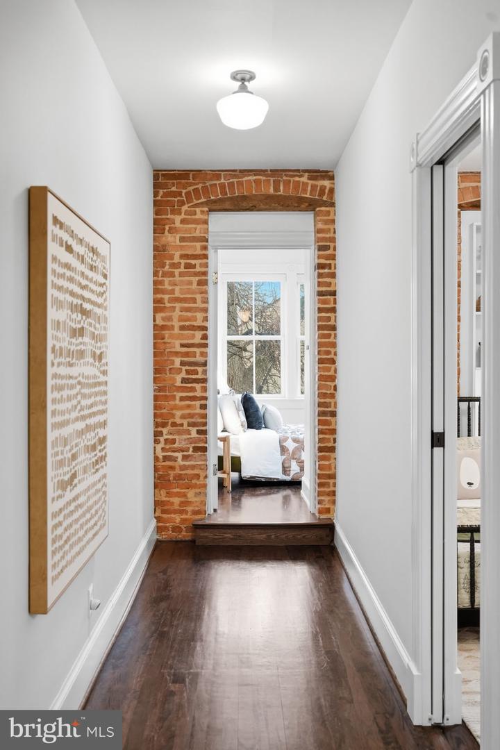 938 FRENCH ST NW, WASHINGTON, District Of Columbia 20001, 4 Bedrooms Bedrooms, ,4 BathroomsBathrooms,Residential,For sale,938 FRENCH ST NW,DCDC2246020 MLS # DCDC2246020