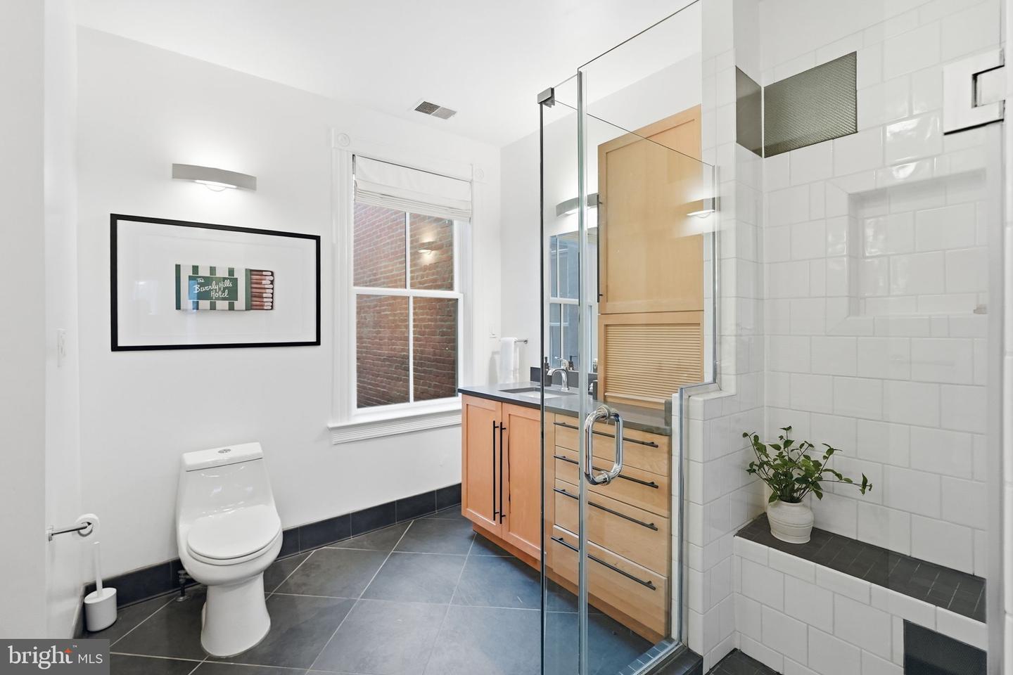 938 FRENCH ST NW, WASHINGTON, District Of Columbia 20001, 4 Bedrooms Bedrooms, ,4 BathroomsBathrooms,Residential,For sale,938 FRENCH ST NW,DCDC2246020 MLS # DCDC2246020