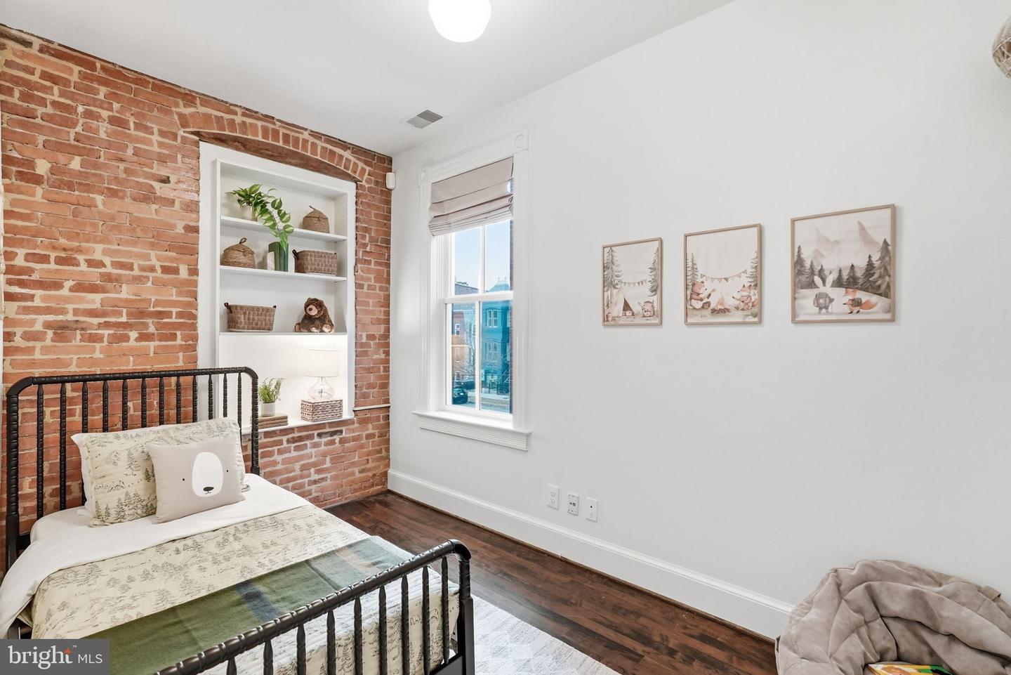 938 FRENCH ST NW, WASHINGTON, District Of Columbia 20001, 4 Bedrooms Bedrooms, ,4 BathroomsBathrooms,Residential,For sale,938 FRENCH ST NW,DCDC2246020 MLS # DCDC2246020