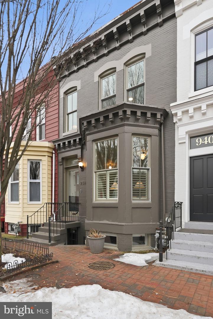 938 FRENCH ST NW, WASHINGTON, District Of Columbia 20001, 4 Bedrooms Bedrooms, ,4 BathroomsBathrooms,Residential,For sale,938 FRENCH ST NW,DCDC2246020 MLS # DCDC2246020