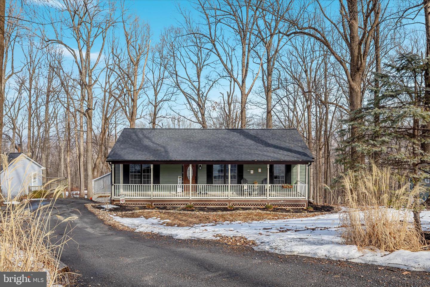 67 POCAHONTAS RD, FRONT ROYAL, Virginia 22630, 3 Bedrooms Bedrooms, ,2 BathroomsBathrooms,Residential,For sale,67 POCAHONTAS RD,VAWR2013412 MLS # VAWR2013412