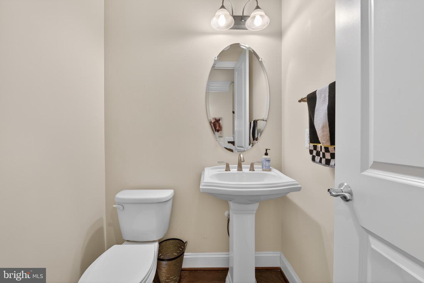 44749 MALDEN PL, ASHBURN, Virginia 20147, 5 Bedrooms Bedrooms, 11 Rooms Rooms,5 BathroomsBathrooms,Residential,For sale,44749 MALDEN PL,VALO2115908 MLS # VALO2115908