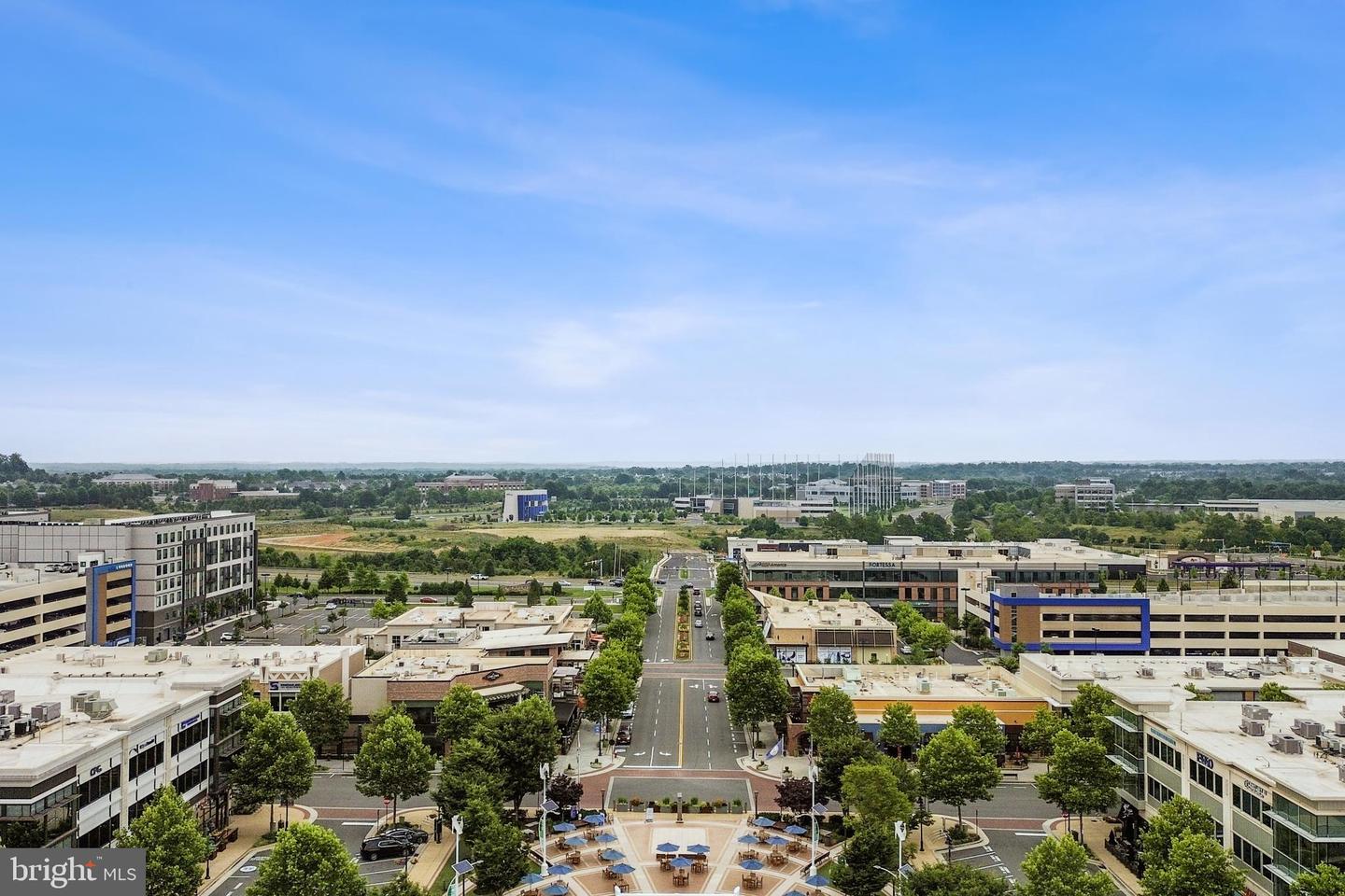 44749 MALDEN PL, ASHBURN, Virginia 20147, 5 Bedrooms Bedrooms, 11 Rooms Rooms,5 BathroomsBathrooms,Residential,For sale,44749 MALDEN PL,VALO2115908 MLS # VALO2115908