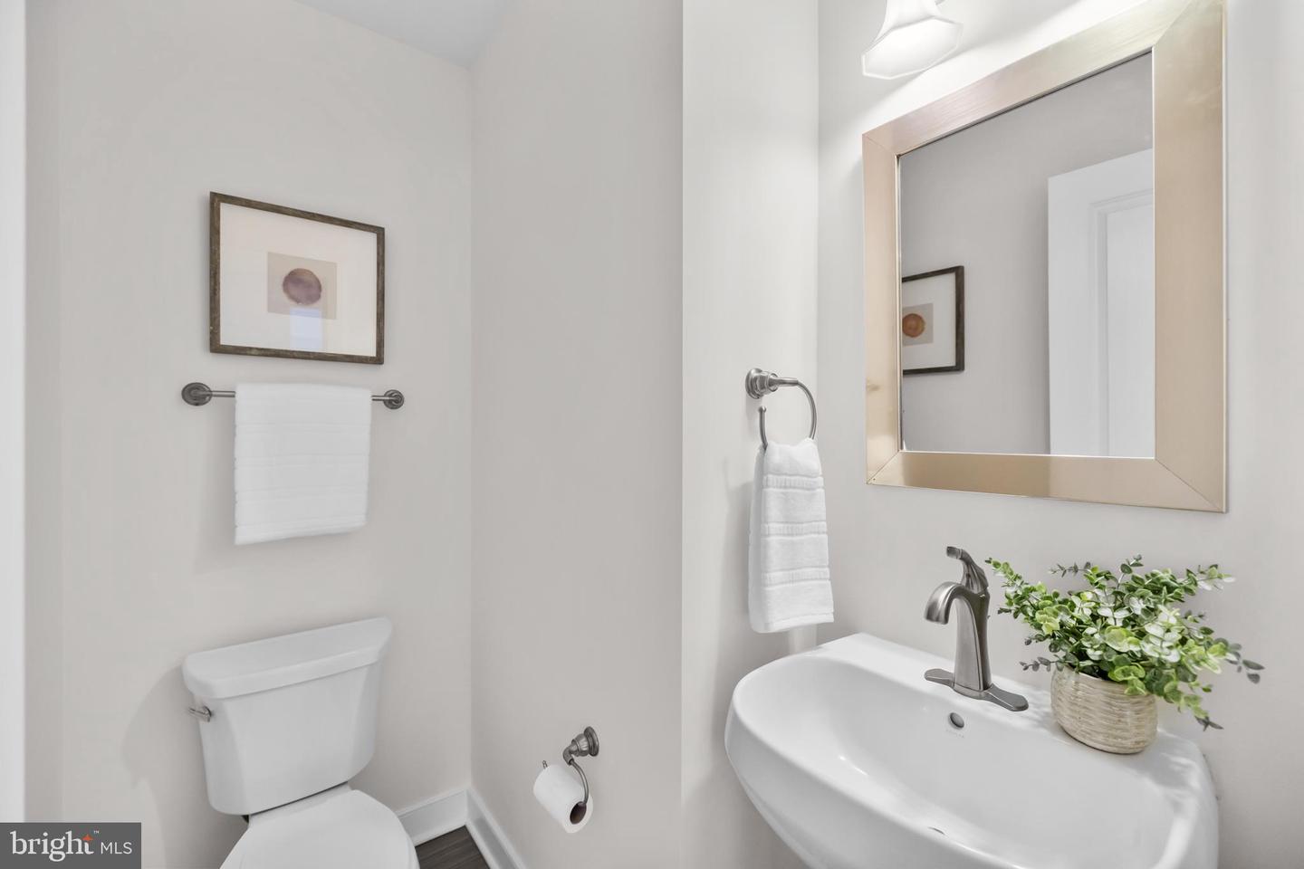 6400 9TH ST NW, WASHINGTON, District Of Columbia 20012, 4 Bedrooms Bedrooms, ,3 BathroomsBathrooms,Residential,For sale,6400 9TH ST NW,DCDC2246248 MLS # DCDC2246248