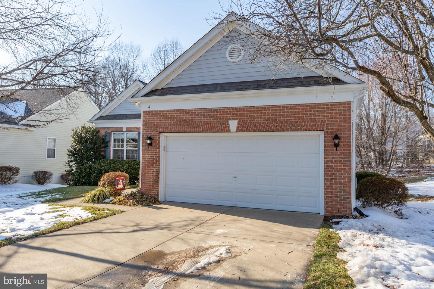 4 COVINGTON DR, FREDERICKSBURG, Virginia 22406, 3 Bedrooms Bedrooms, ,3 BathroomsBathrooms,Residential,For sale,4 COVINGTON DR,VAST2046182 MLS # VAST2046182