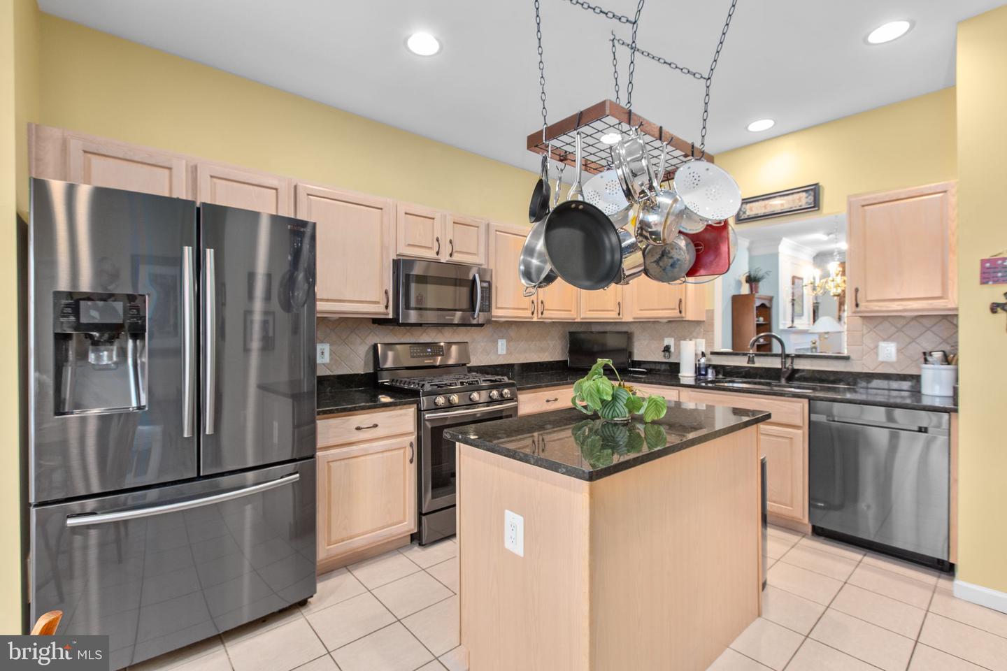 4 COVINGTON DR, FREDERICKSBURG, Virginia 22406, 3 Bedrooms Bedrooms, ,3 BathroomsBathrooms,Residential,For sale,4 COVINGTON DR,VAST2046182 MLS # VAST2046182