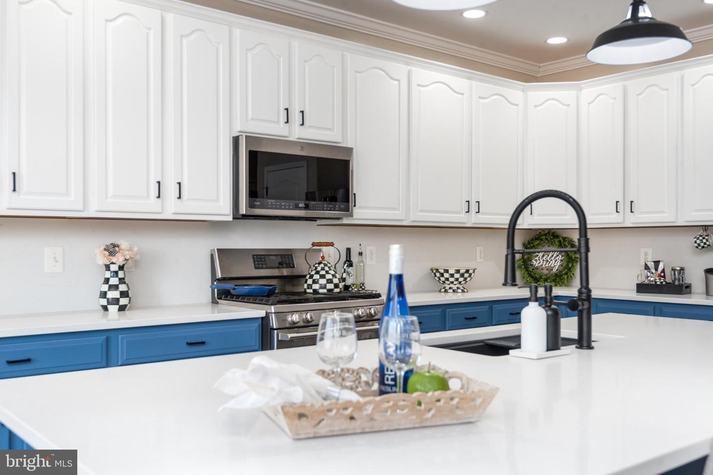 5590 ARROWFIELD TER, HAYMARKET, Virginia 20169, 3 Bedrooms Bedrooms, ,3 BathroomsBathrooms,Residential,For sale,5590 ARROWFIELD TER,VAPW2112424 MLS # VAPW2112424