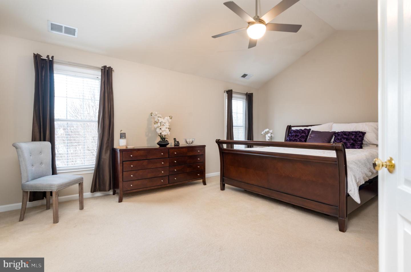 5590 ARROWFIELD TER, HAYMARKET, Virginia 20169, 3 Bedrooms Bedrooms, ,3 BathroomsBathrooms,Residential,For sale,5590 ARROWFIELD TER,VAPW2112424 MLS # VAPW2112424