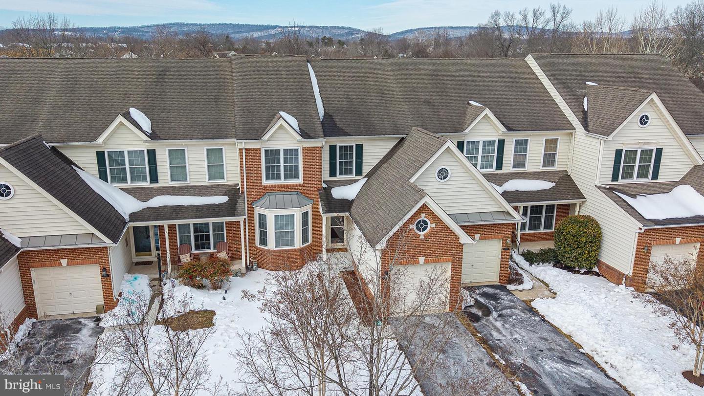 5590 ARROWFIELD TER, HAYMARKET, Virginia 20169, 3 Bedrooms Bedrooms, ,3 BathroomsBathrooms,Residential,For sale,5590 ARROWFIELD TER,VAPW2112424 MLS # VAPW2112424