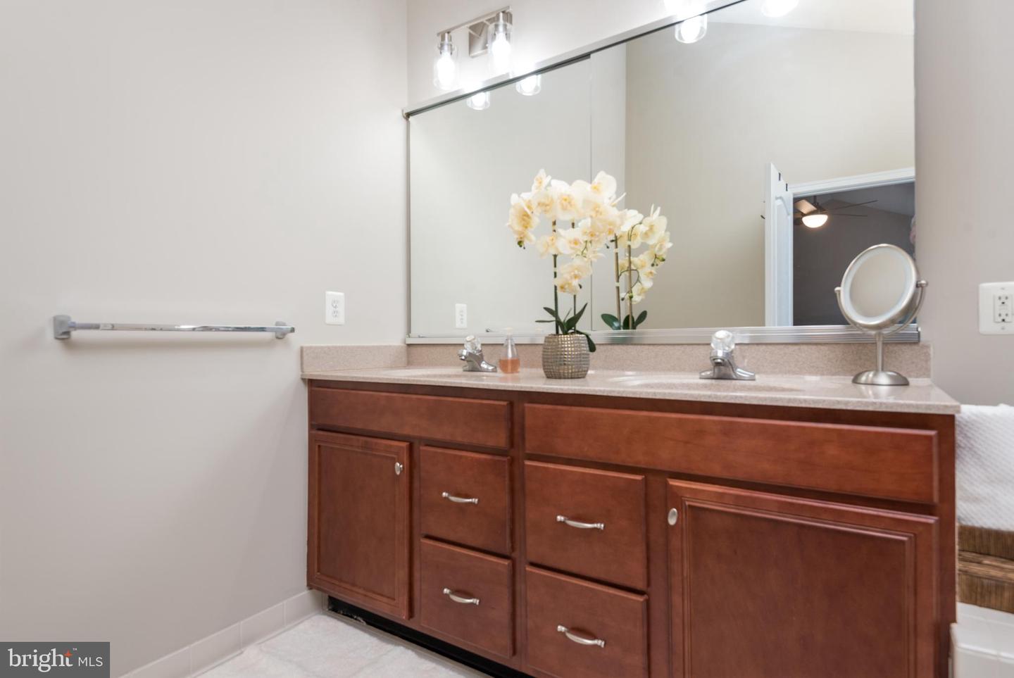 5590 ARROWFIELD TER, HAYMARKET, Virginia 20169, 3 Bedrooms Bedrooms, ,3 BathroomsBathrooms,Residential,For sale,5590 ARROWFIELD TER,VAPW2112424 MLS # VAPW2112424