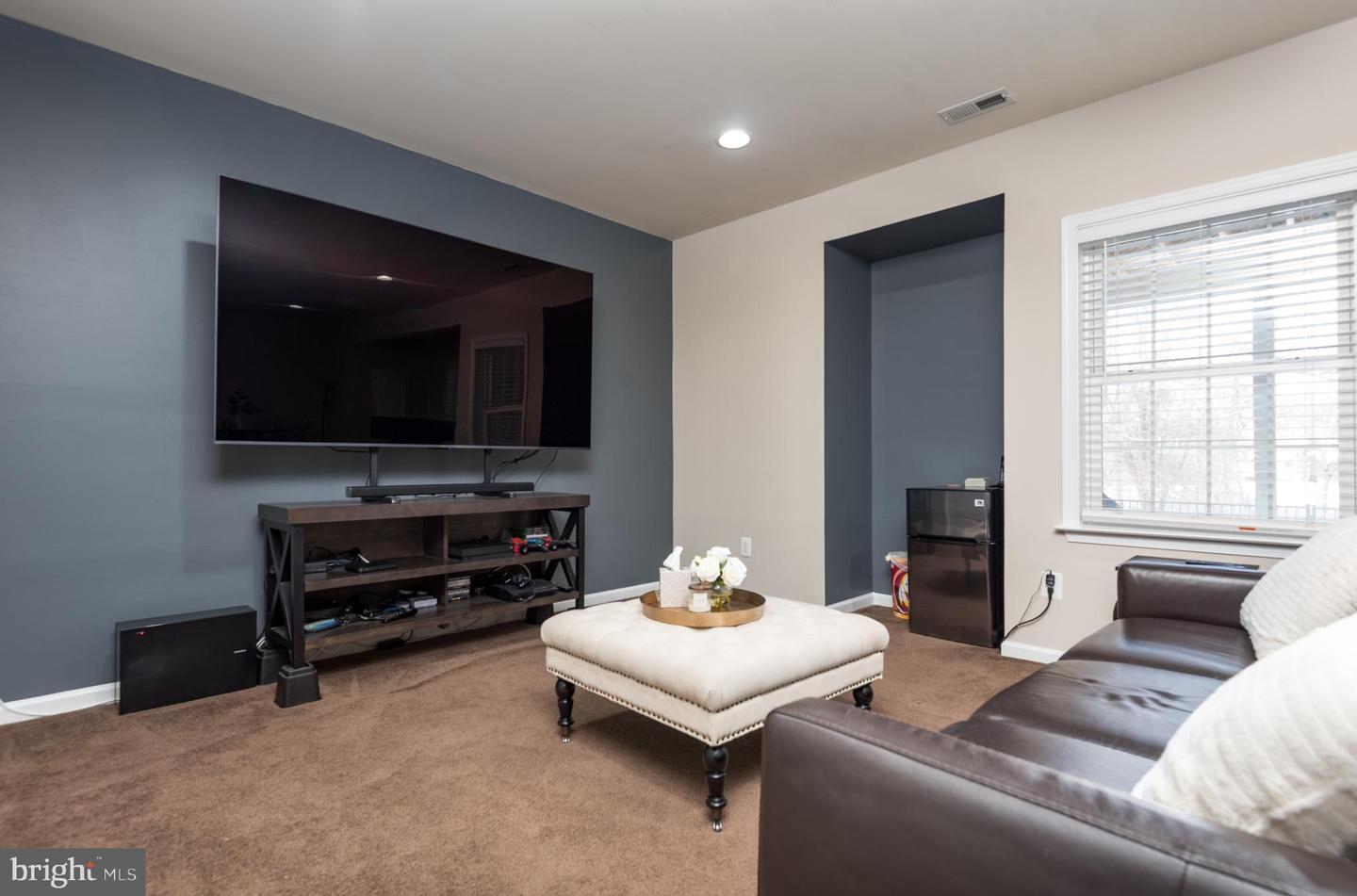 5590 ARROWFIELD TER, HAYMARKET, Virginia 20169, 3 Bedrooms Bedrooms, ,3 BathroomsBathrooms,Residential,For sale,5590 ARROWFIELD TER,VAPW2112424 MLS # VAPW2112424