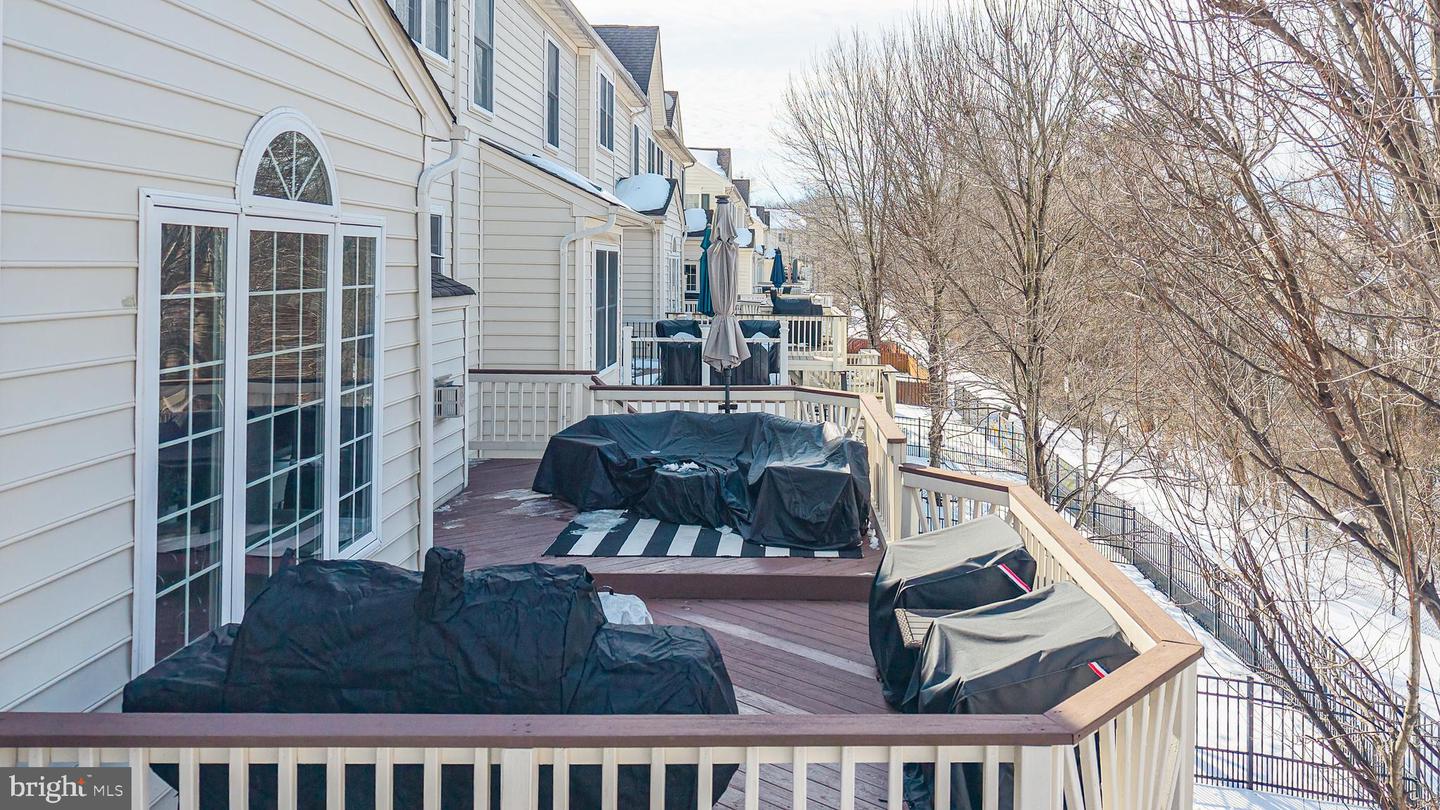 5590 ARROWFIELD TER, HAYMARKET, Virginia 20169, 3 Bedrooms Bedrooms, ,3 BathroomsBathrooms,Residential,For sale,5590 ARROWFIELD TER,VAPW2112424 MLS # VAPW2112424