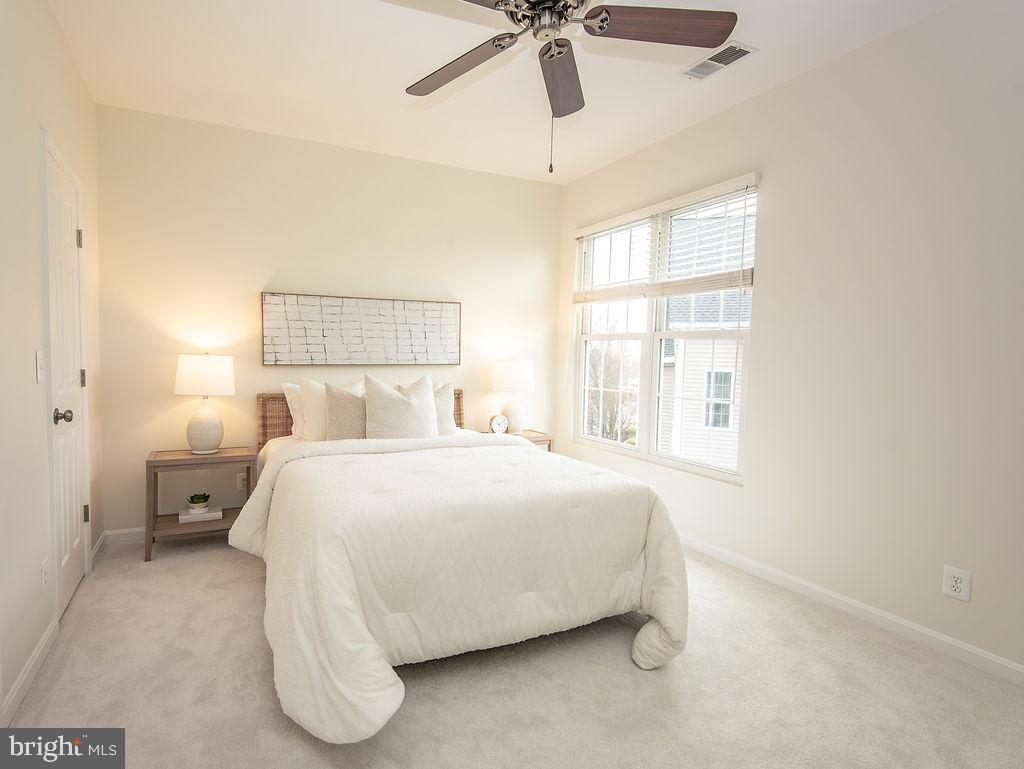 46612 DRYSDALE TER #302, STERLING, Virginia 20165, 2 Bedrooms Bedrooms, ,2 BathroomsBathrooms,Residential,For sale,46612 DRYSDALE TER #302,VALO2115824 MLS # VALO2115824