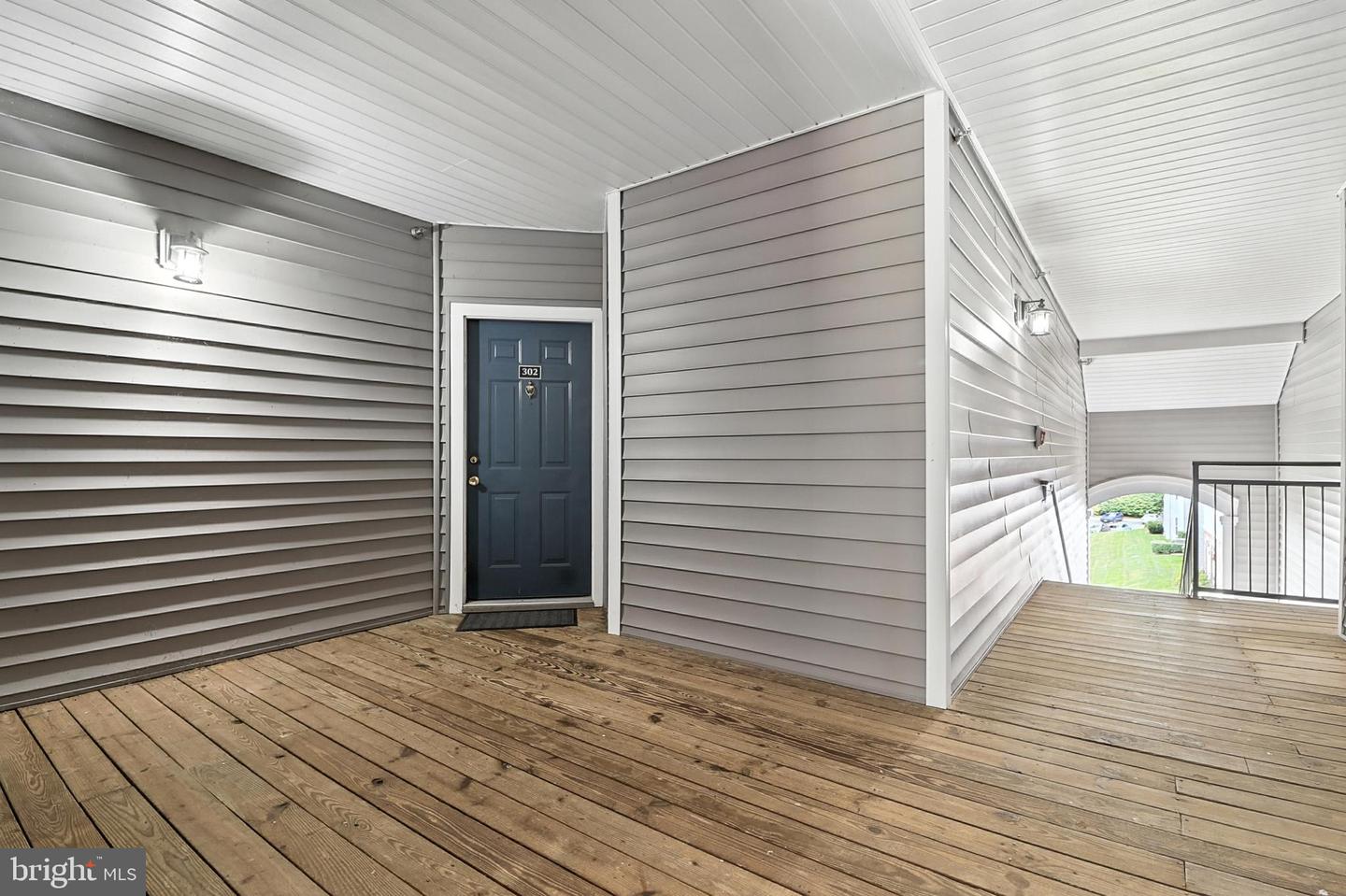 46612 DRYSDALE TER #302, STERLING, Virginia 20165, 2 Bedrooms Bedrooms, ,2 BathroomsBathrooms,Residential,For sale,46612 DRYSDALE TER #302,VALO2115824 MLS # VALO2115824