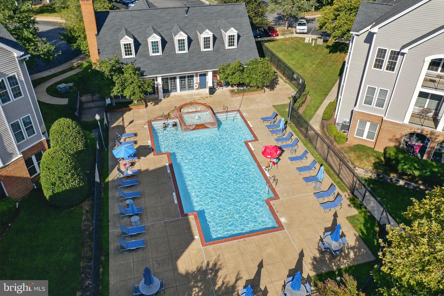 46612 DRYSDALE TER #302, STERLING, Virginia 20165, 2 Bedrooms Bedrooms, ,2 BathroomsBathrooms,Residential,For sale,46612 DRYSDALE TER #302,VALO2115824 MLS # VALO2115824