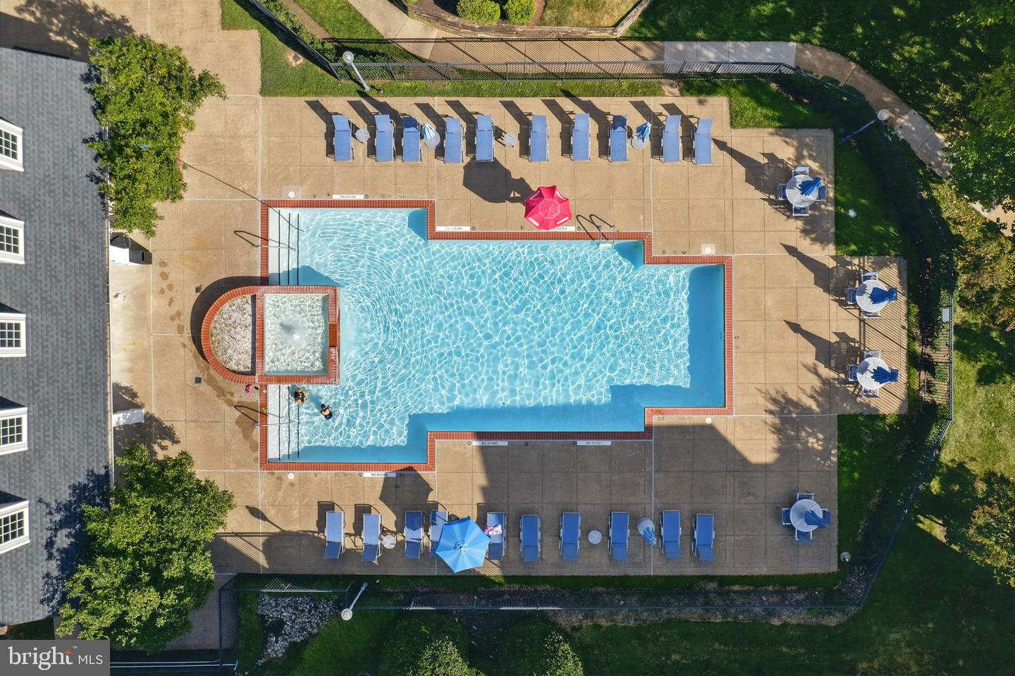 46612 DRYSDALE TER #302, STERLING, Virginia 20165, 2 Bedrooms Bedrooms, ,2 BathroomsBathrooms,Residential,For sale,46612 DRYSDALE TER #302,VALO2115824 MLS # VALO2115824